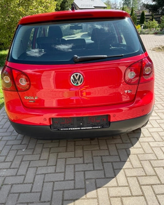 Volkswagen Golf cena 14800 przebieg: 207000, rok produkcji 2007 z Janów Lubelski małe 277